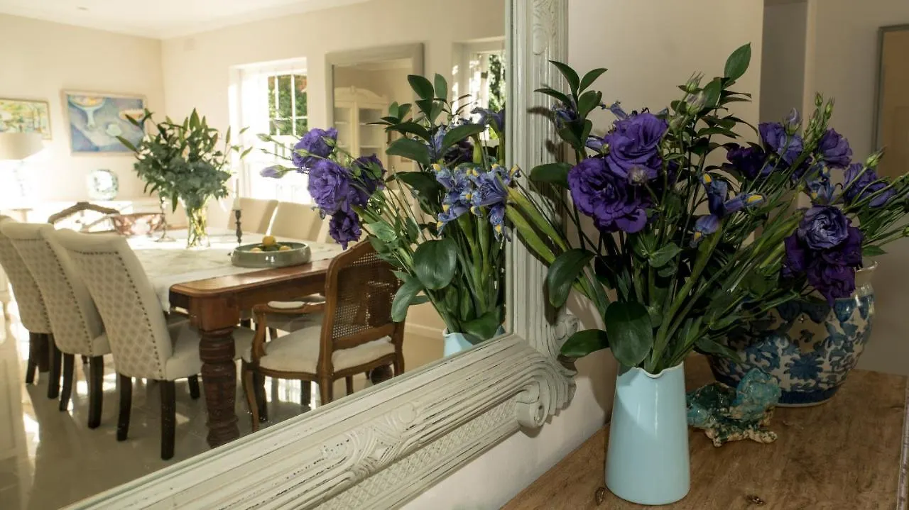 Holiday home Honey Bird Lodge Cape Town South Africa